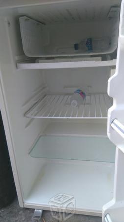 Refrigerador pequeño con envio
