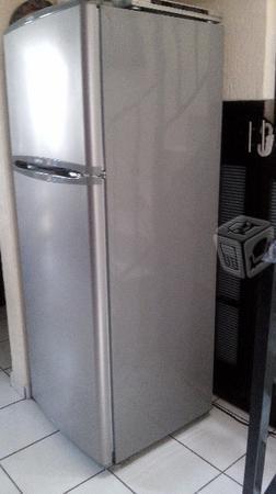 Refrigerador marca mabe 14 pies color grafito