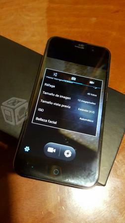 V/C ZTE Blade V6 liberado, en caja 13 y 5 mp, 4G