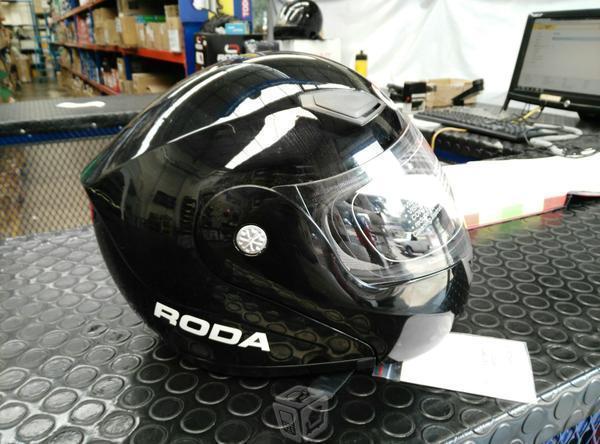 Casco roda abatible negro