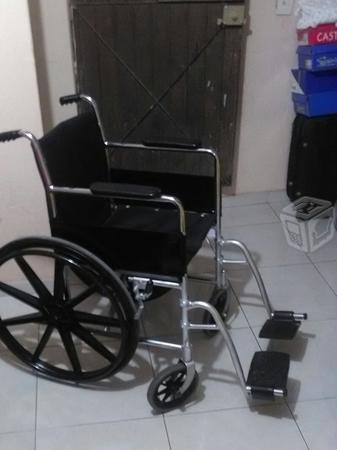 Excelente silla de ruedas