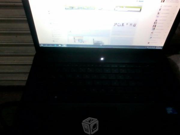 Laptop HP 425