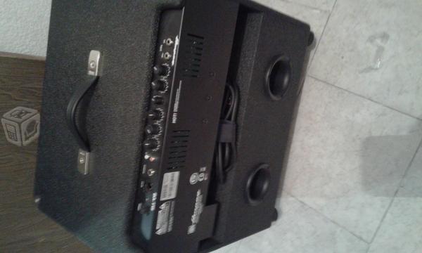 Ampeg ba115 para bajo