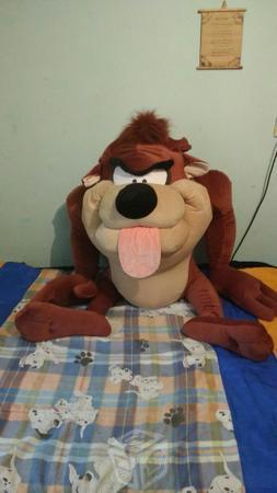 Muñeco gigante Tazmania