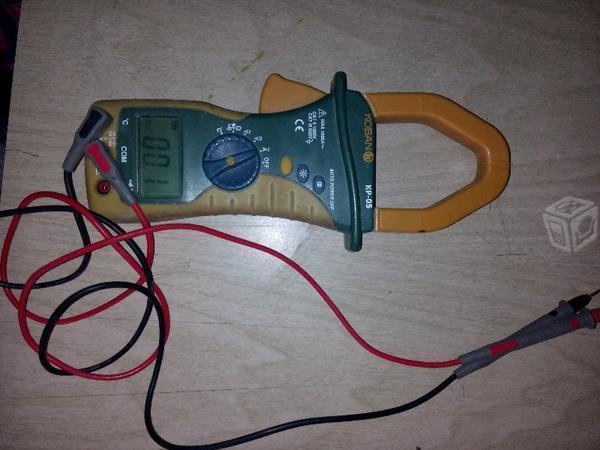 Multímetro amperímetro KOBAN 05