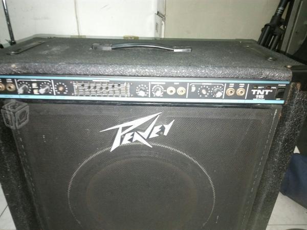 Potente Peavey TNT 115 bass