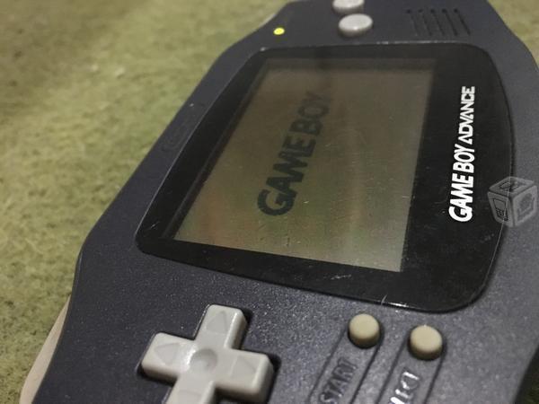 Game Boy Advance AGB-001