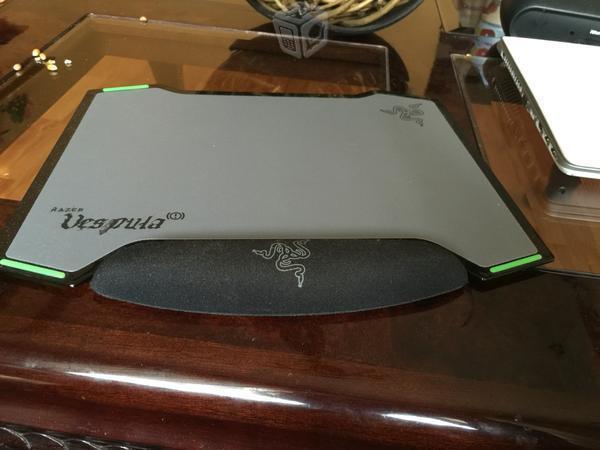 Mouse pad gamer razer vespula