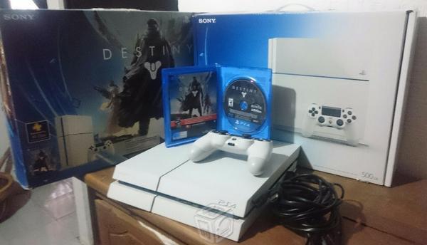 PlayStation 4 en caja 500gb