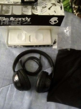 Audífonos Skullcandy Hesh2