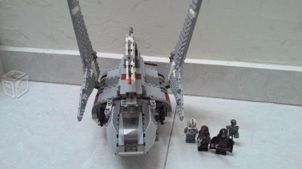 Lego star wars 8096 Emperor Palaptine's Shuttle