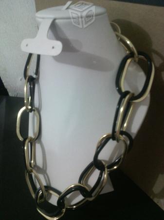 Collar largo