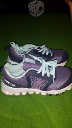 Tenis reebok nuevos