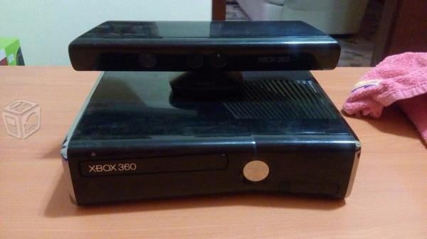 Consola Xbox 360 Kinect