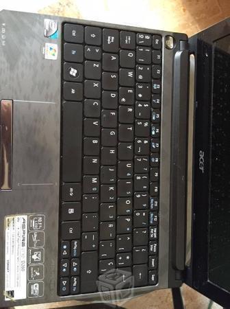 Netbook Acer Aspire One D260