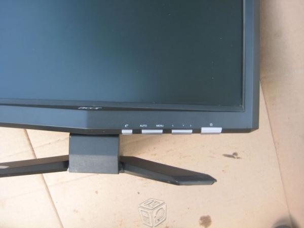 Excelente monitor acer x153w