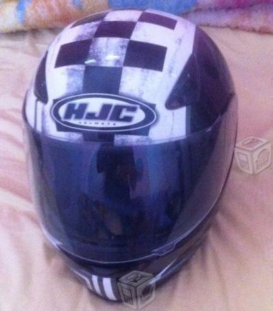 Casco HJC blanco con diseño