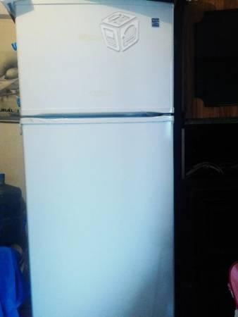 Refrigerador kenmore negociable