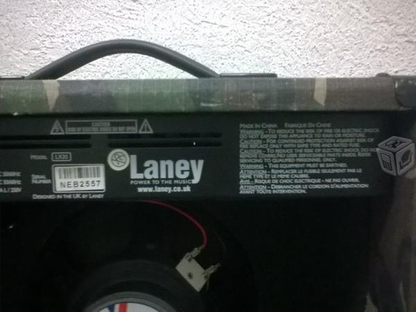 Amplificador para guitarra marca Laney 35 watts