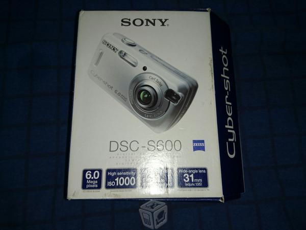 Cámara Digital Sony DSC-S600