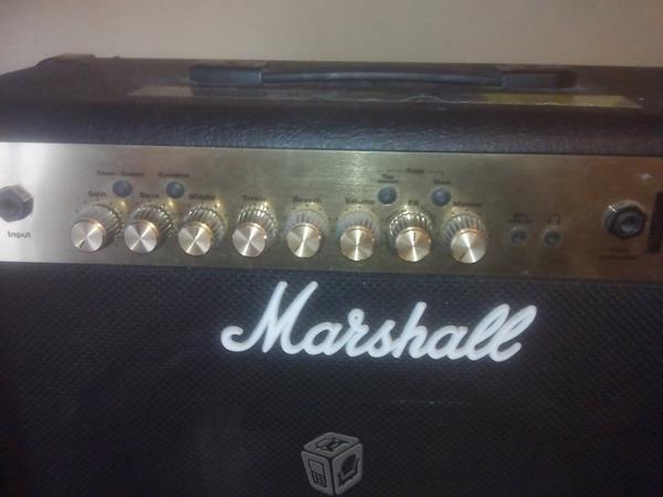 Amplificador marshall mg30dfx