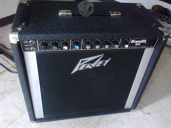 Amplificador Peavy modelo BANDIT 65