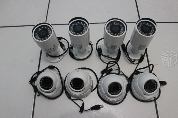 Kit de videovigilancia con 8 cámaras HD