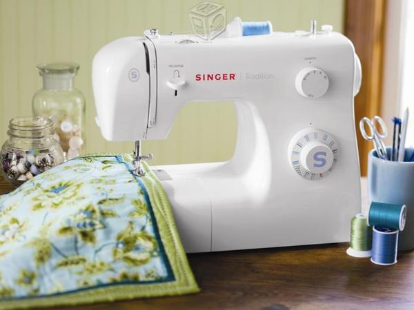 Máquinas de coser >> Marca Singer 2259