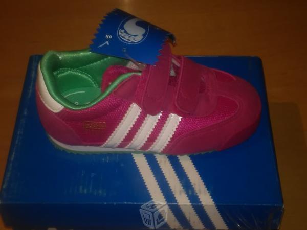 Tenis adidas originales modelo dragon med. 13