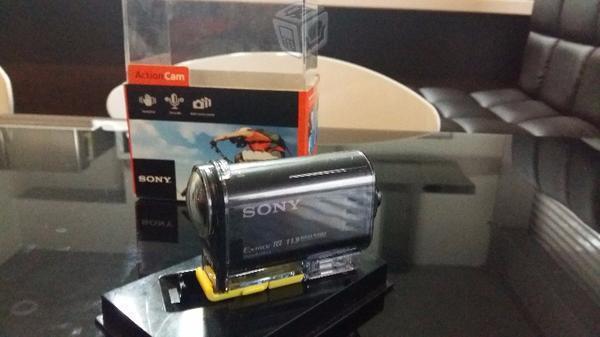Sony Accion Cam HDR-AS20 con Accesorios