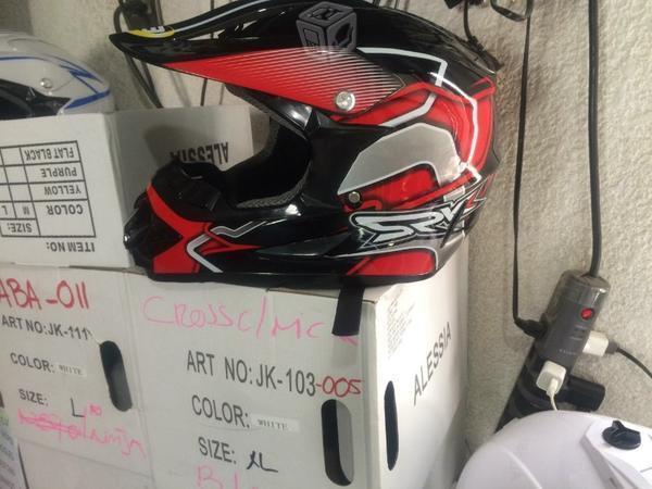 Casco cross bici moto gotcha rojo con negro