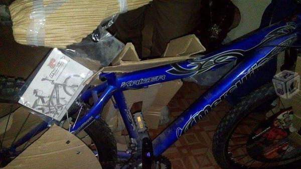 Bicicleta de montaña kaiser nueva color azul