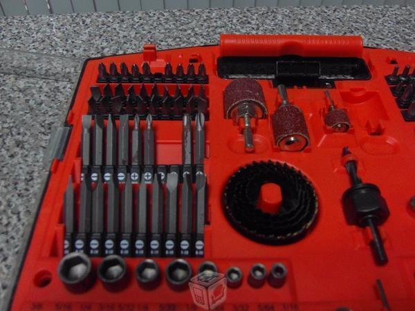 Kit de herramientas y accesorios black and decker