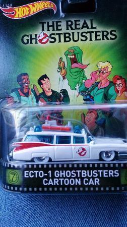Hot weels ecto 1 de los cazafantasmas