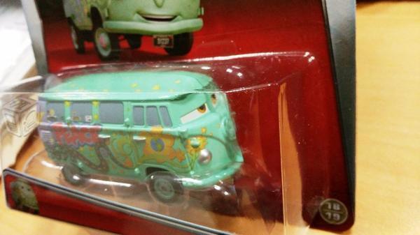 Volkswagen combi fillmore de cars disney pixar