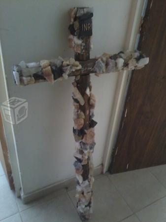 Base de madera para cristo