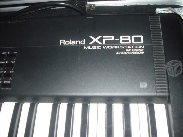 Teclado Roland XP 80