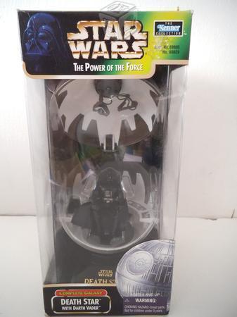 Darth Vader con Estrella De La Muerte Star Wars