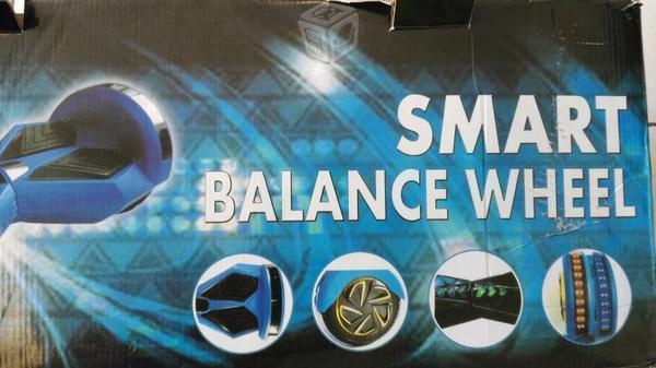 Smart balance con bocina Bluetooth