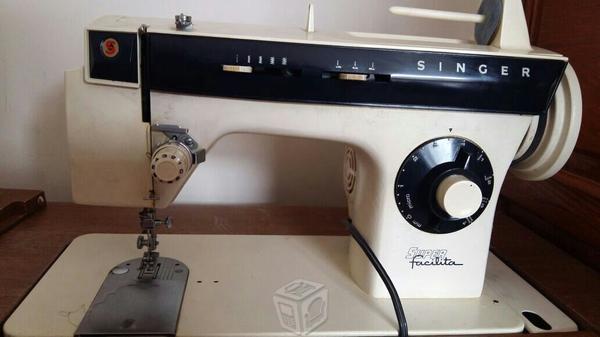 Maquina de coser singer super facilita