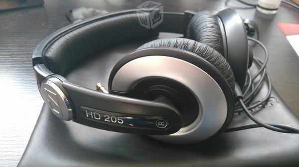 Audifonos Senheiser HD 205