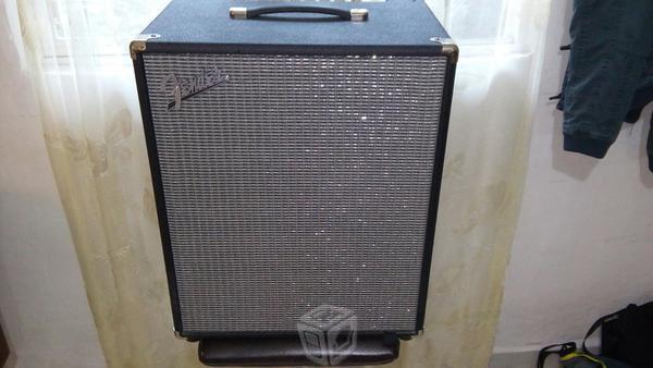 Amplificador de bajo Rumble v3 500w
