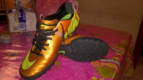 Nike Mercurial multitaco #24