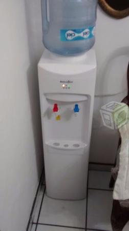 Dispensador de agua fría y caliente ecowater