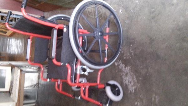 Silla de Ruedas en Excelentes Condiciones