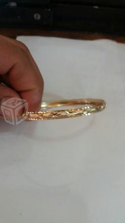 Vendo pulsera para dama de 14 k de 10 grms,