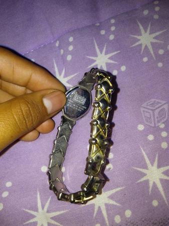 Se venden reloj para dama