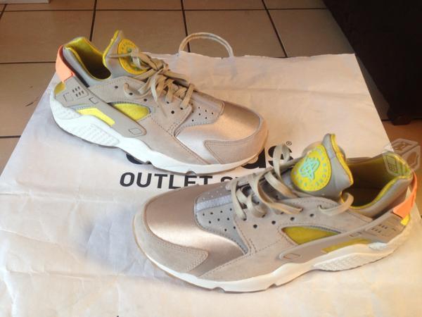 Tenis nike huaraches