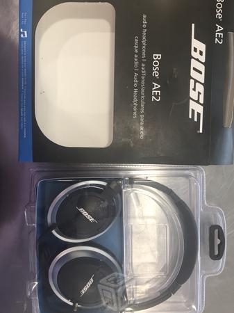 Audifonos Bose AE2