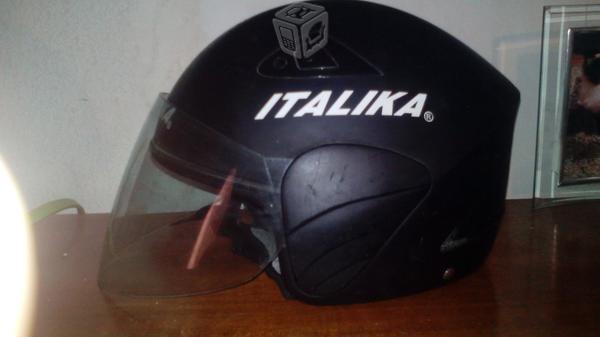 Casco seminuevo